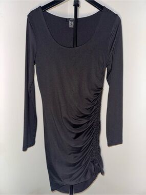 Forever 21 Black Long Sleeve Scoop Neck Dress